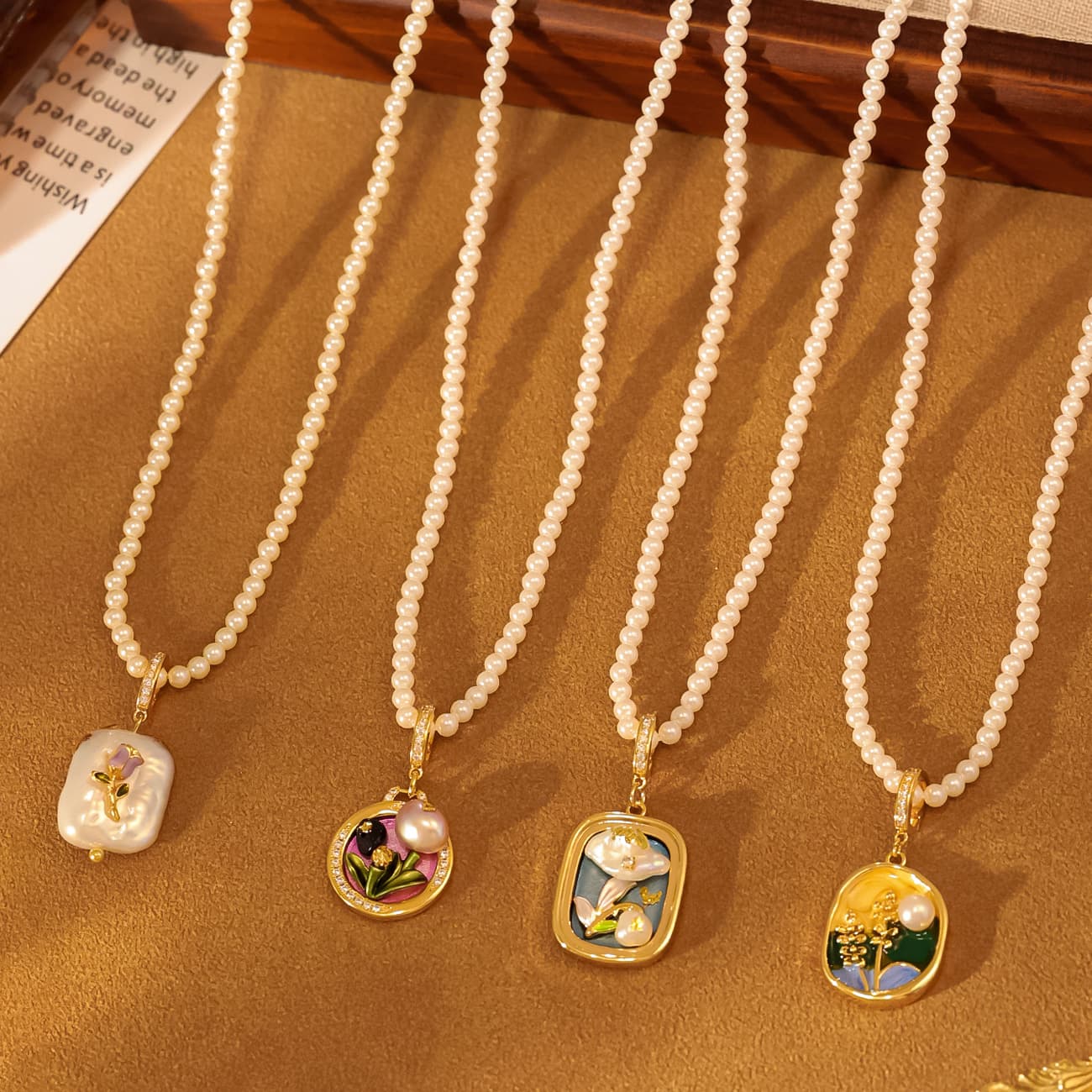 French Vintage Oil Painting Pearl Necklace - Floral Pendant Choker - 1