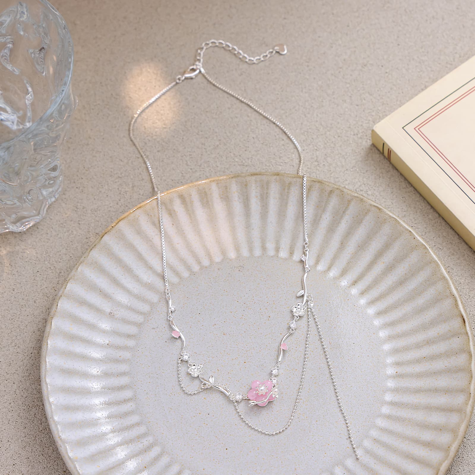 Copper Pearl Zircon Flower Clavicle Necklace - 1