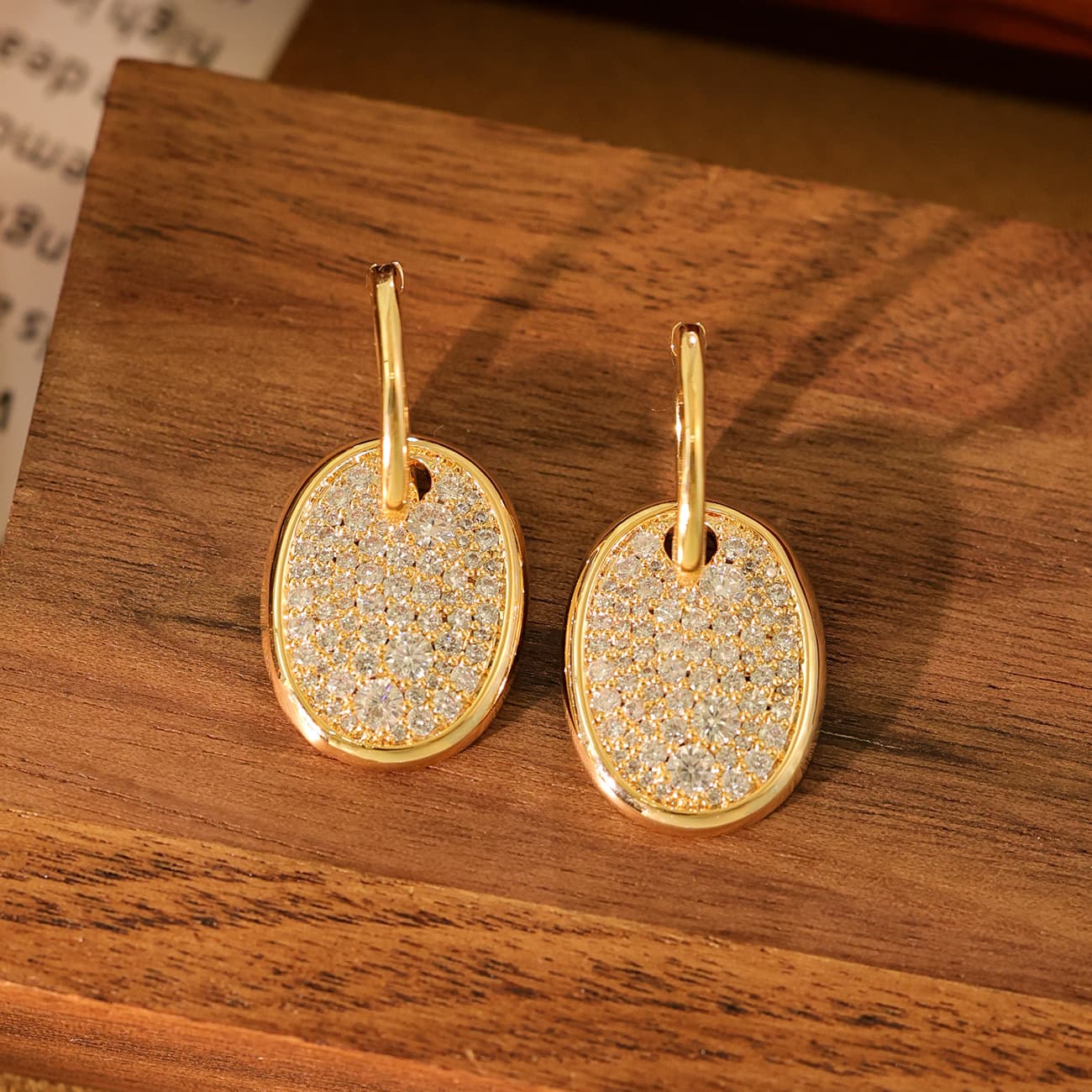 Oval Full Diamond Dense Inlaid Hoop Earrings - 1