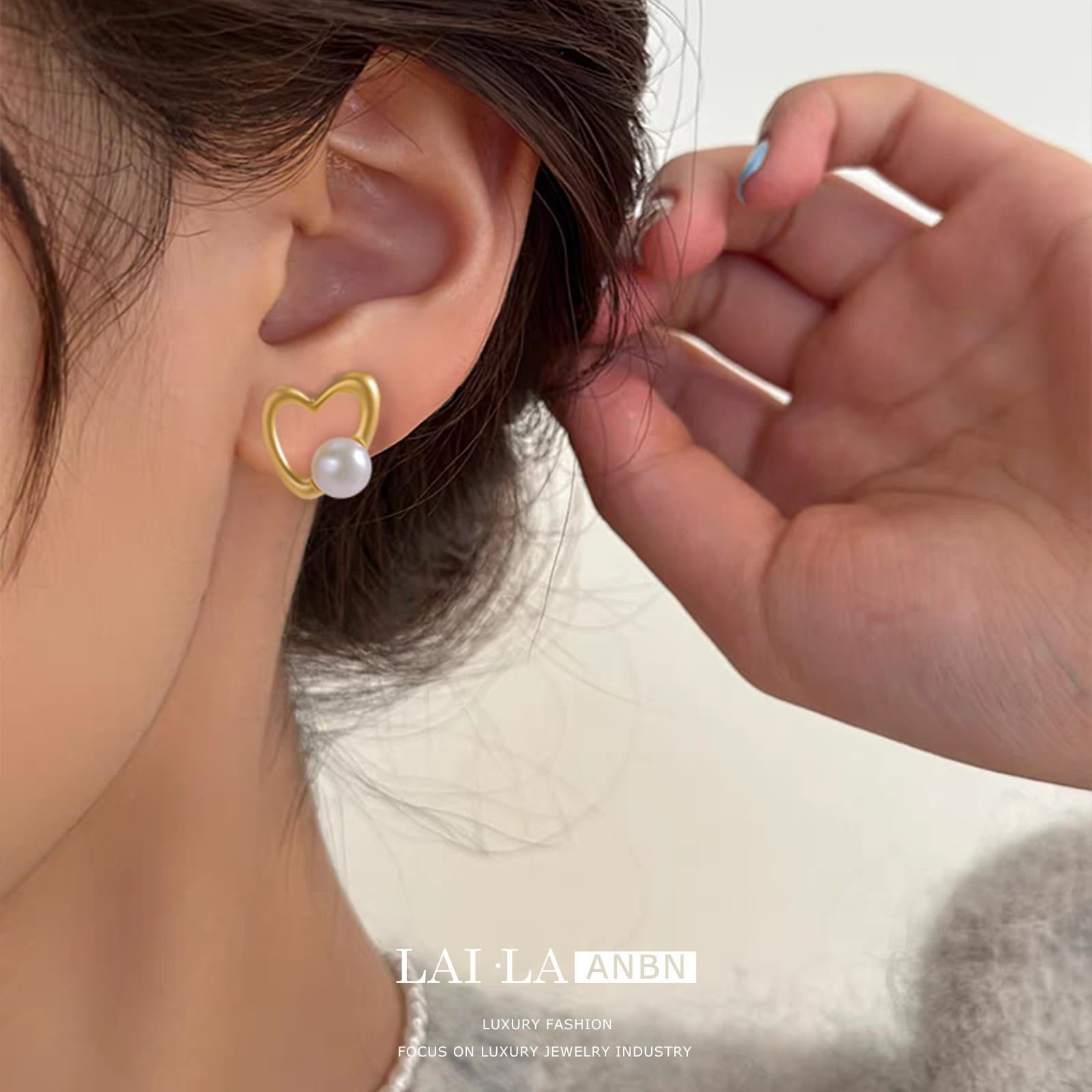 Hollow Heart Pearl Stud Earrings, 92 - 1