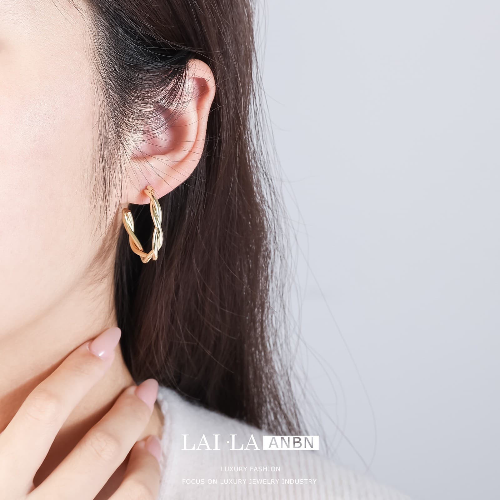 Copper Twisted Glossy Non-Pierced Ear Clip - 1