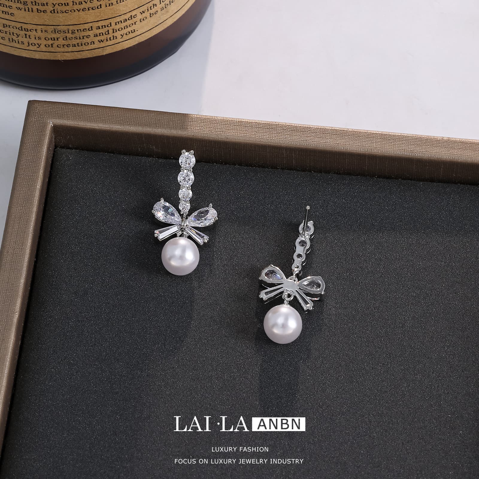 Bowknot Zircon Pearl 925 Sterling Silver Stud Earrings - 1